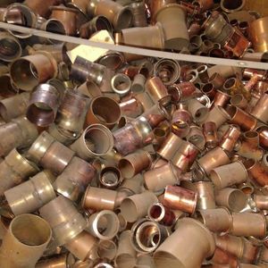 50%~70%带铁铜 Irony copper 50-70%