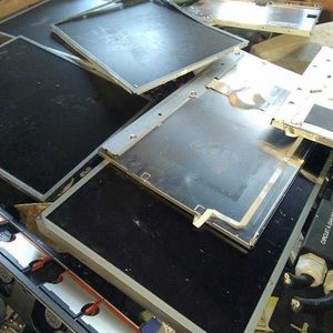 LCD显示器 Broken LCD