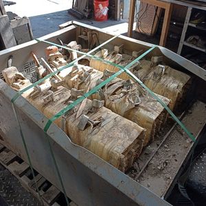 带壳变压器 Transformer with case