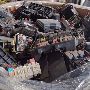 汽车保险丝盒 Auto fuse box
