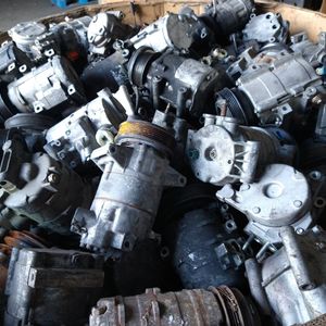 汽车空调压缩机(冷气泵) Air Conditioner Compressor