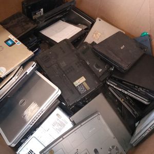 笔记本电脑 Laptop 