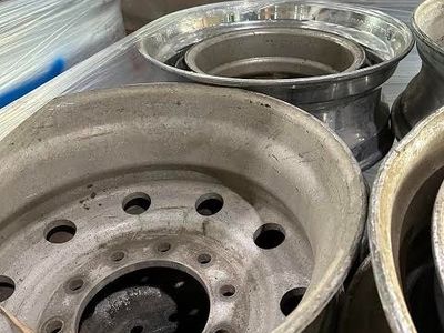 Truck wheels