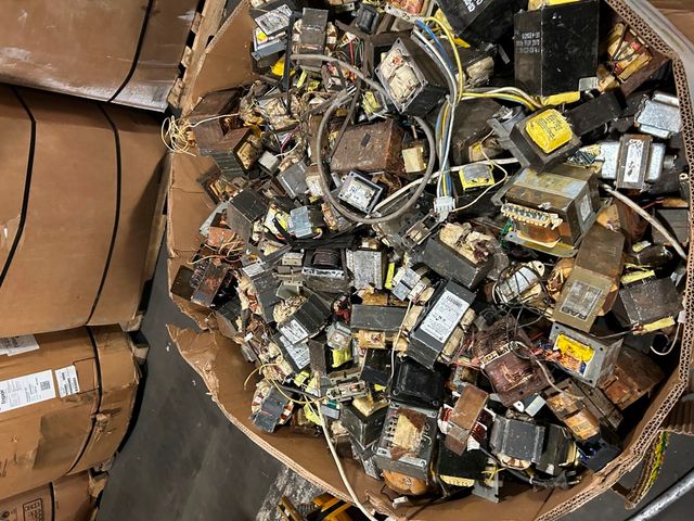 Large, medium and small cu cu transformer